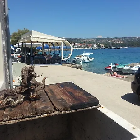 Guest house Karloroom-primosten