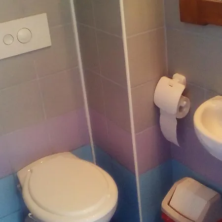 Karloroom-primosten Guest house